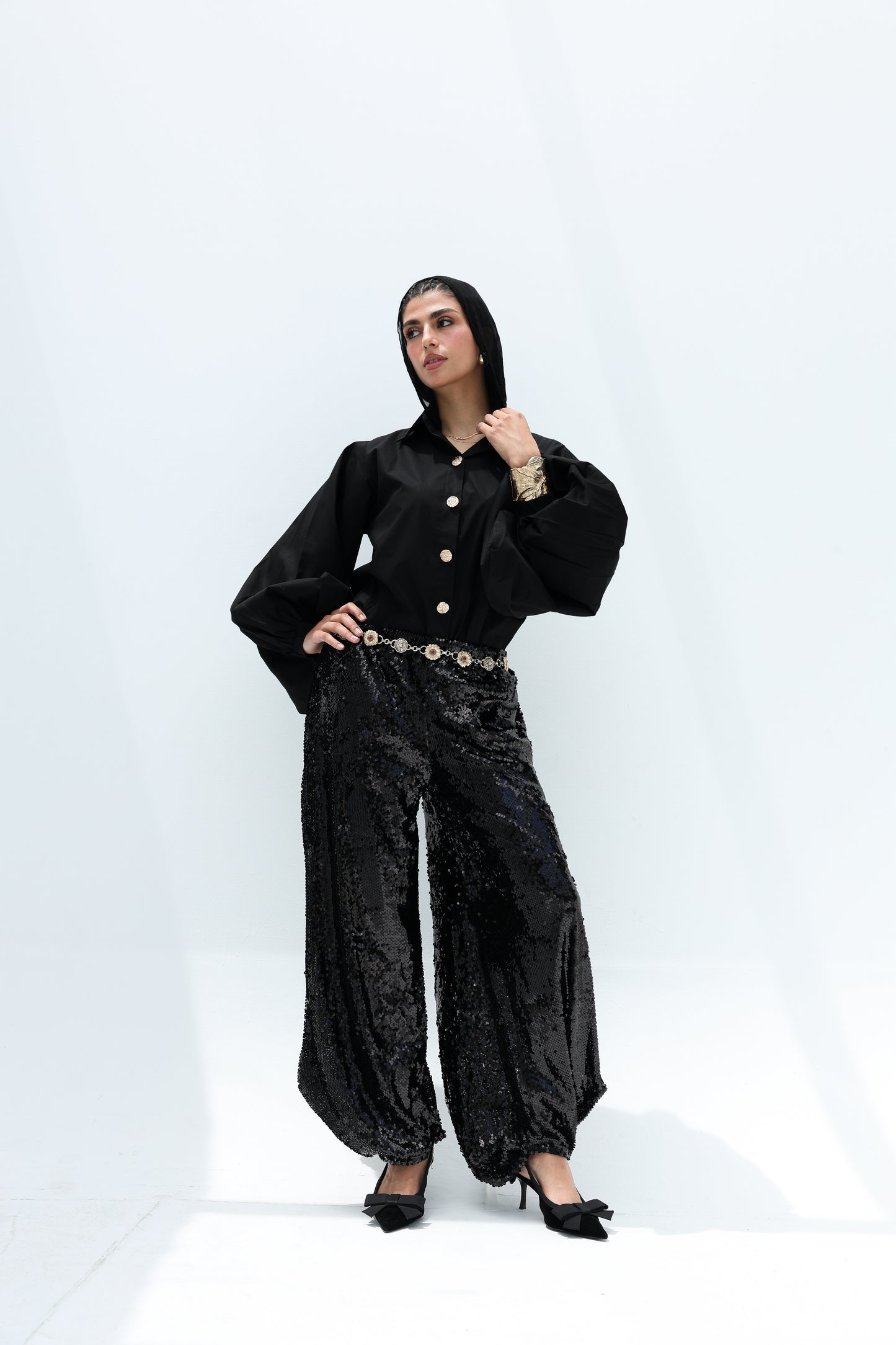 Black ballon shirt