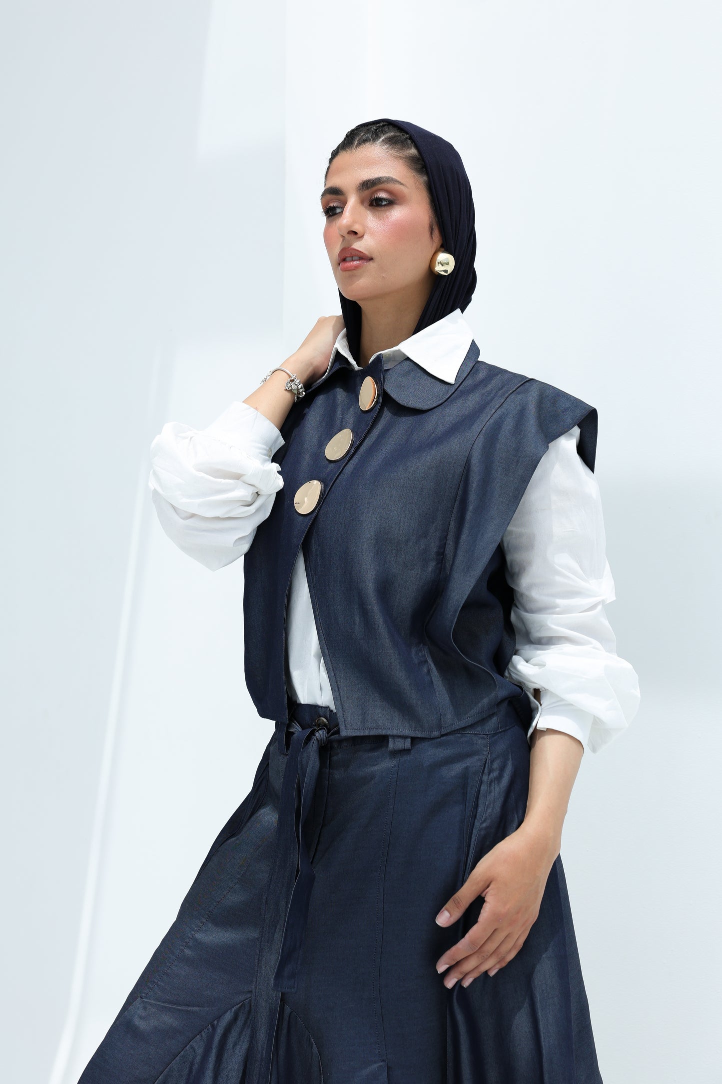 Light  jeans vest