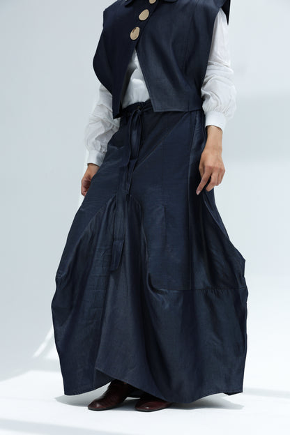 Light jeans skirt