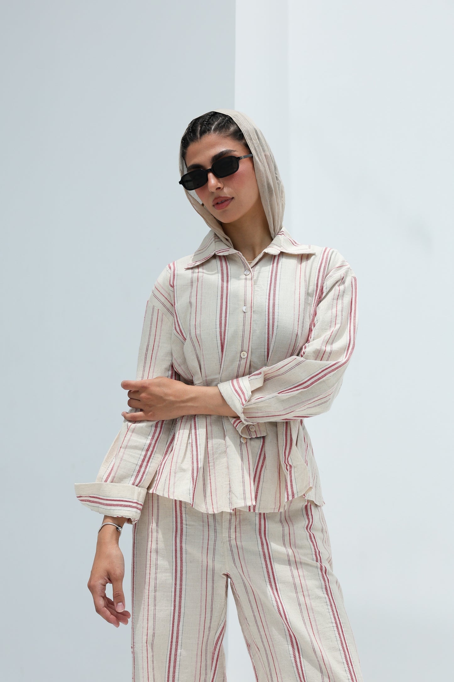 Red linen set