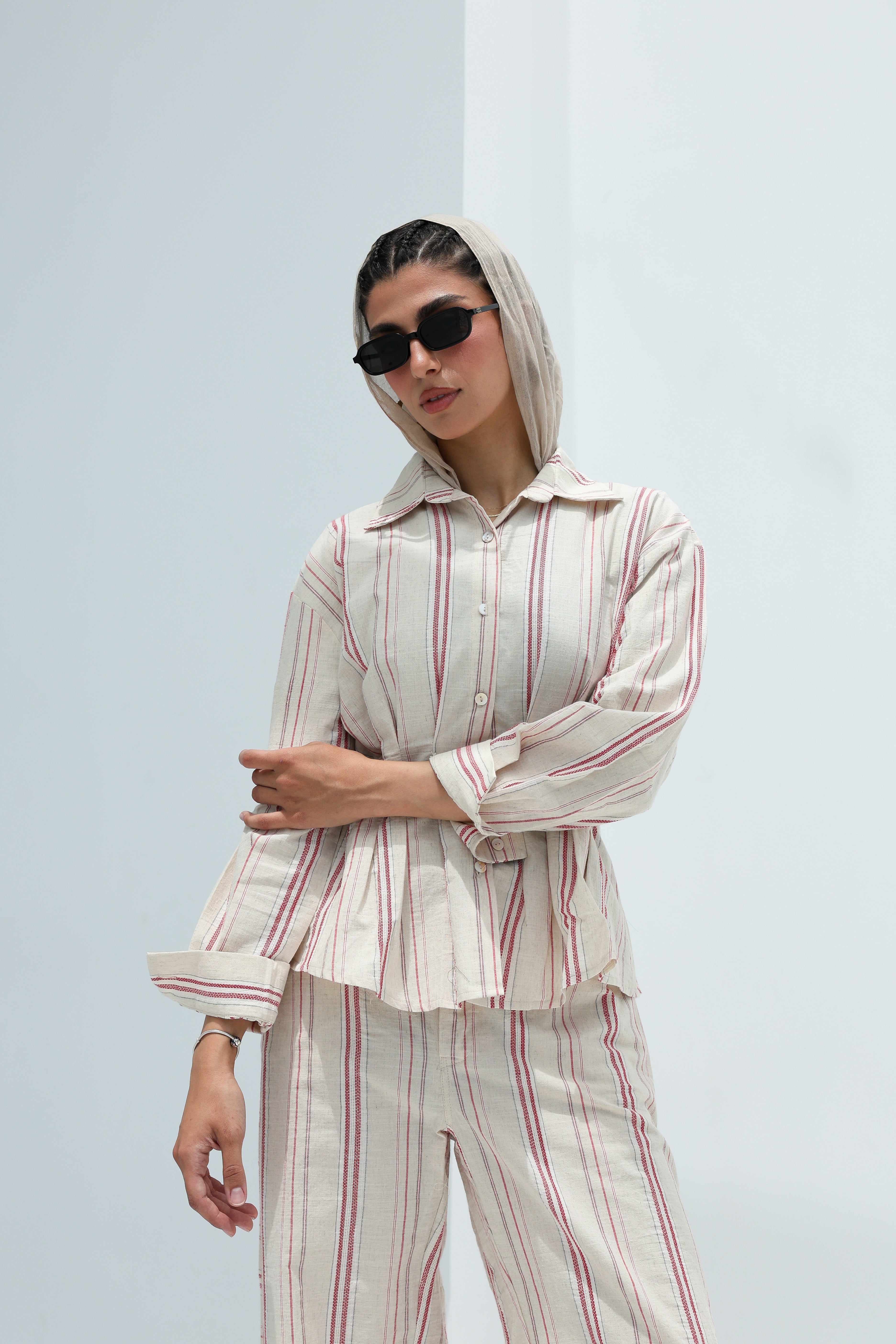 Red linen set