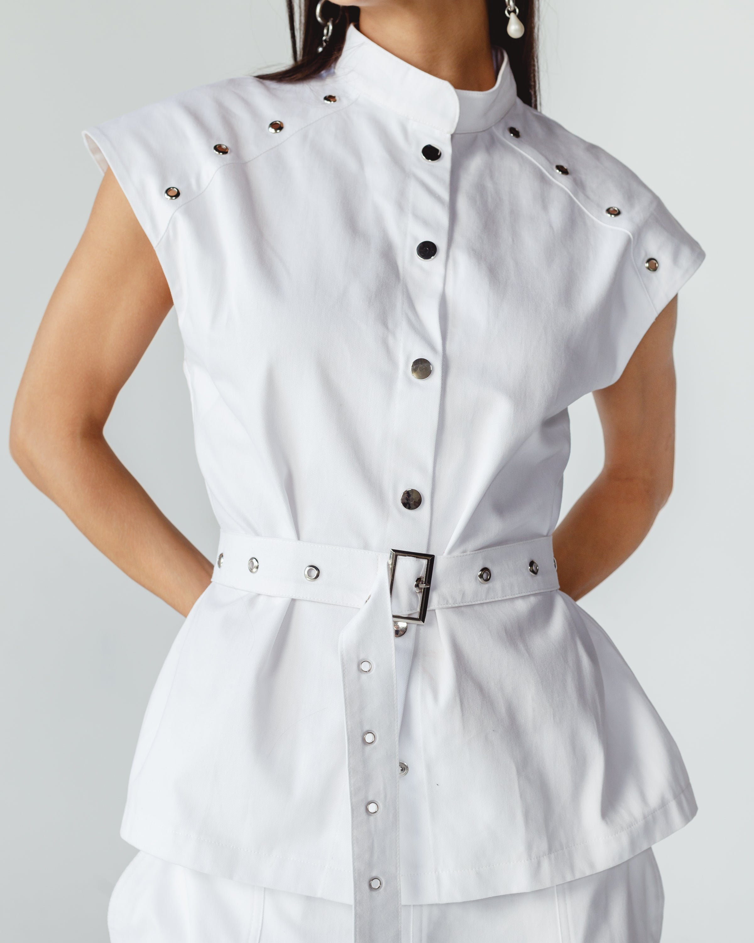 Studs Set in White