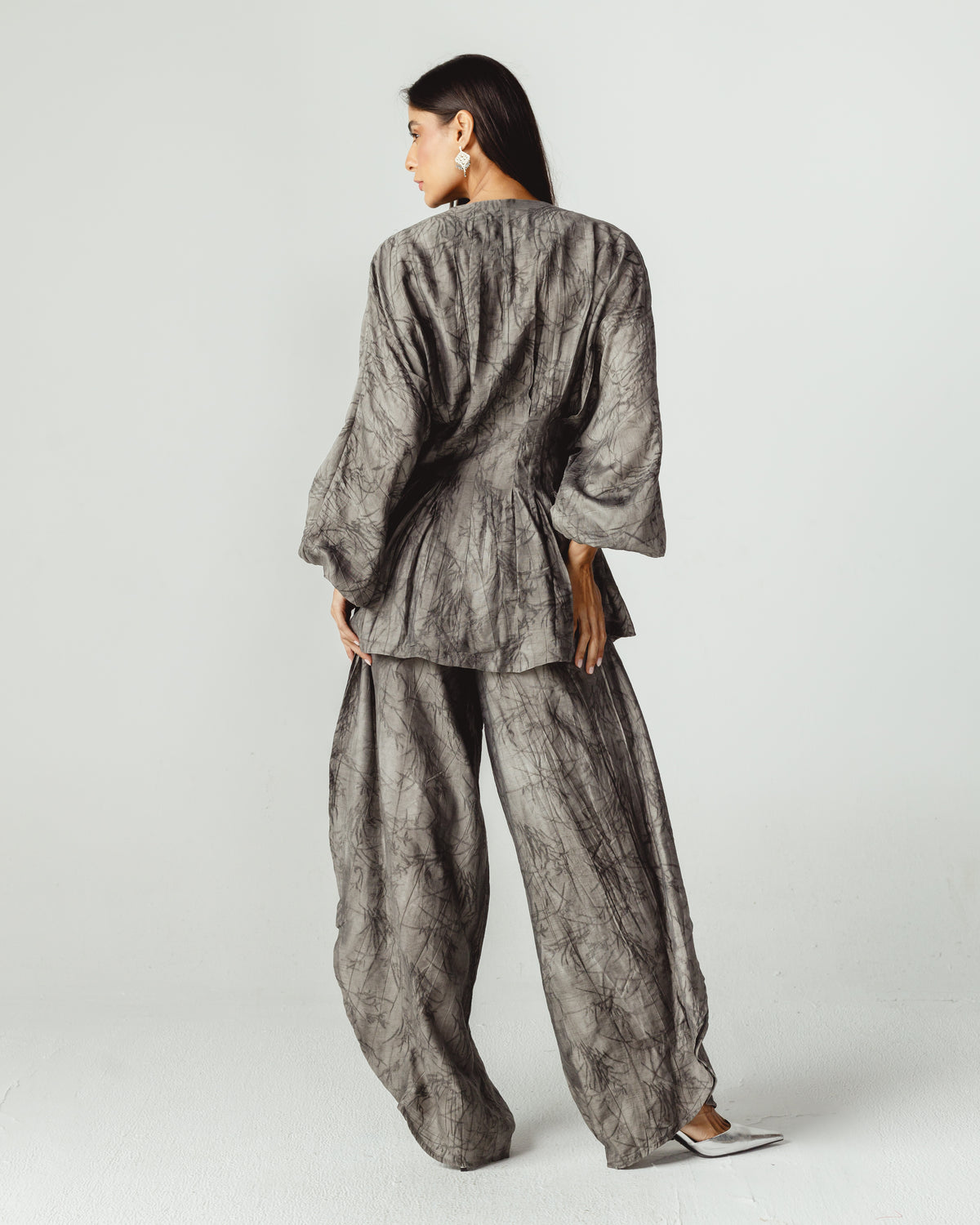 Pleated Set in Gray