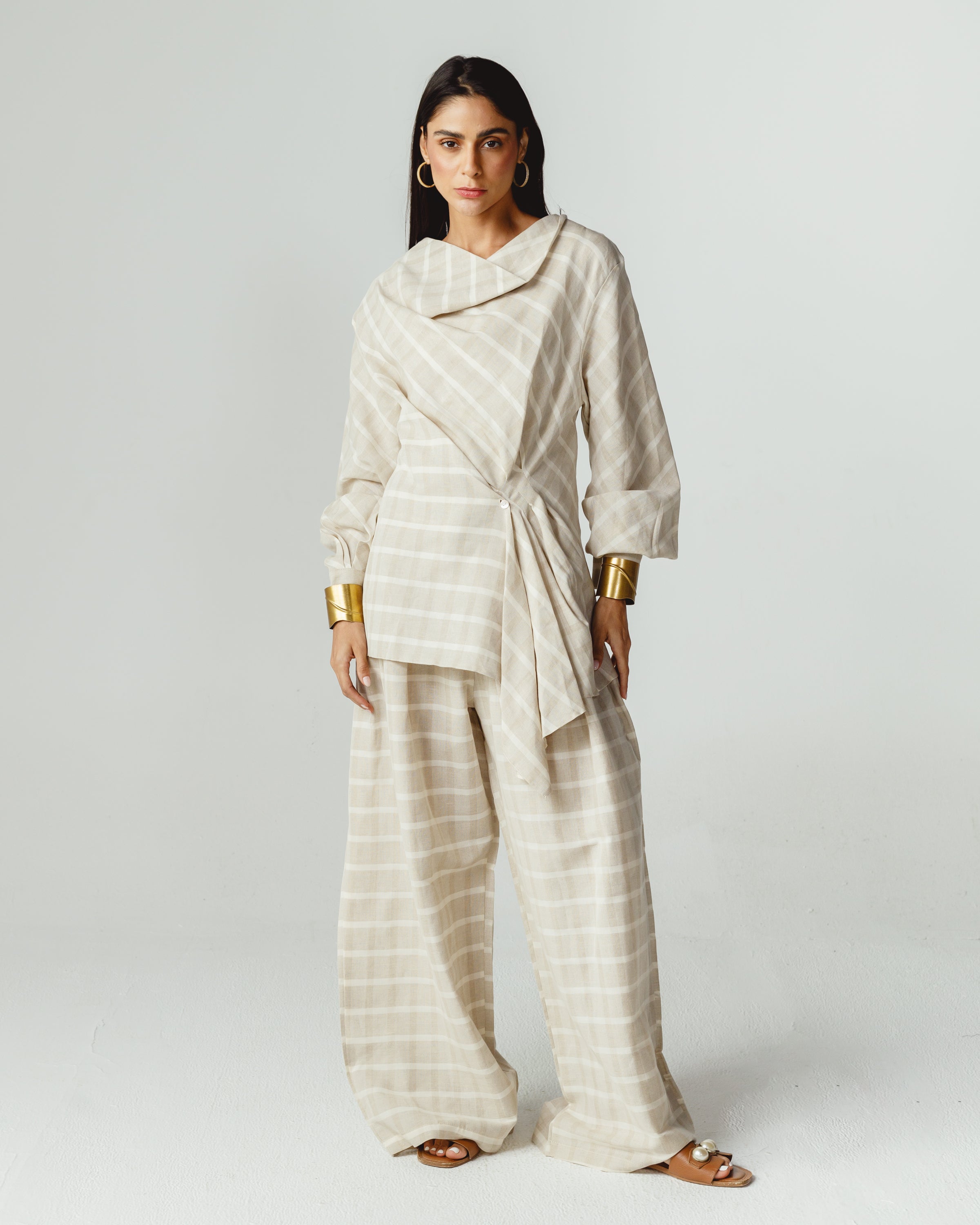 Checked Pleated Set