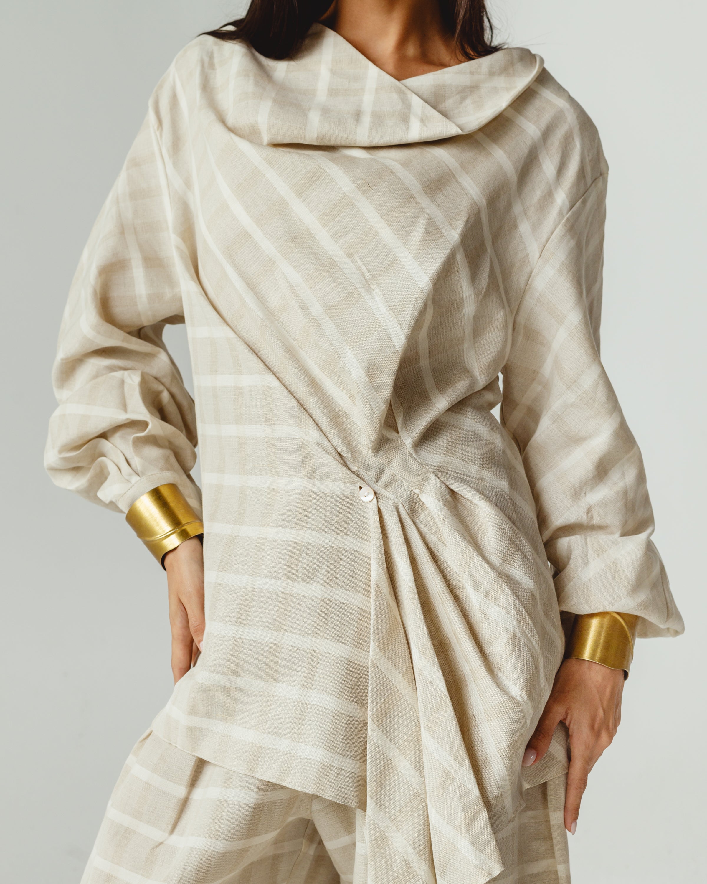 Checked Pleated Set