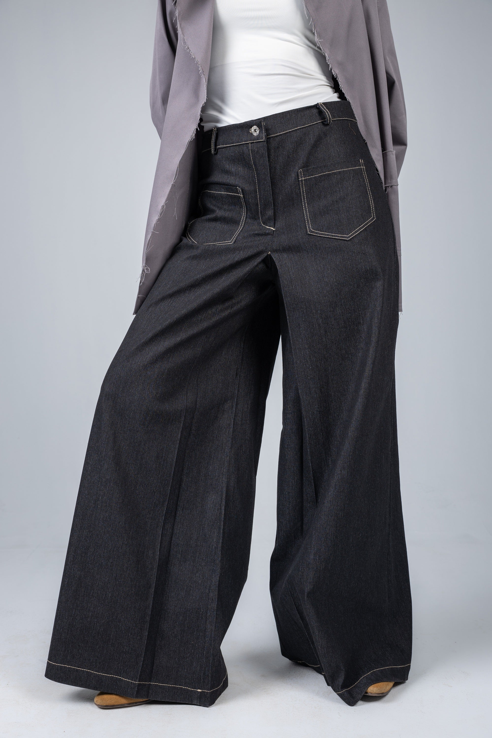 Noir Jeans