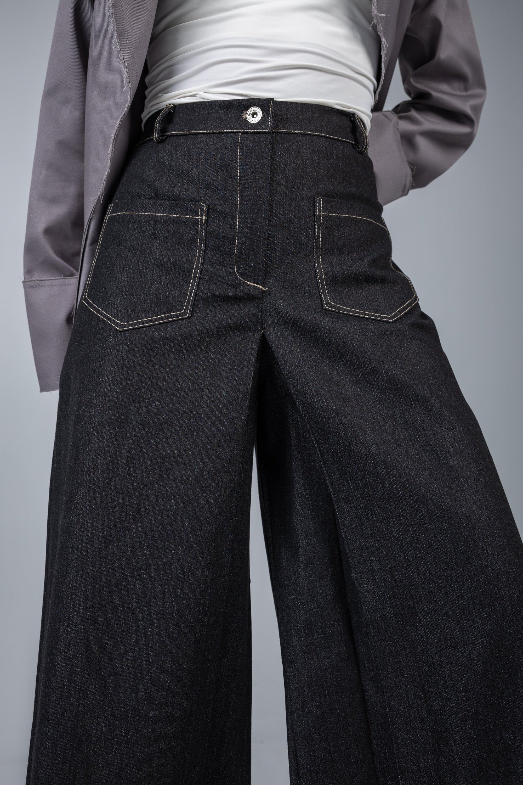 Noir Jeans