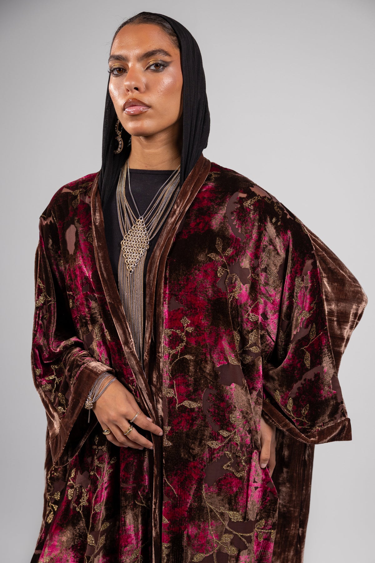 Lujain Kaftan -Burgundy