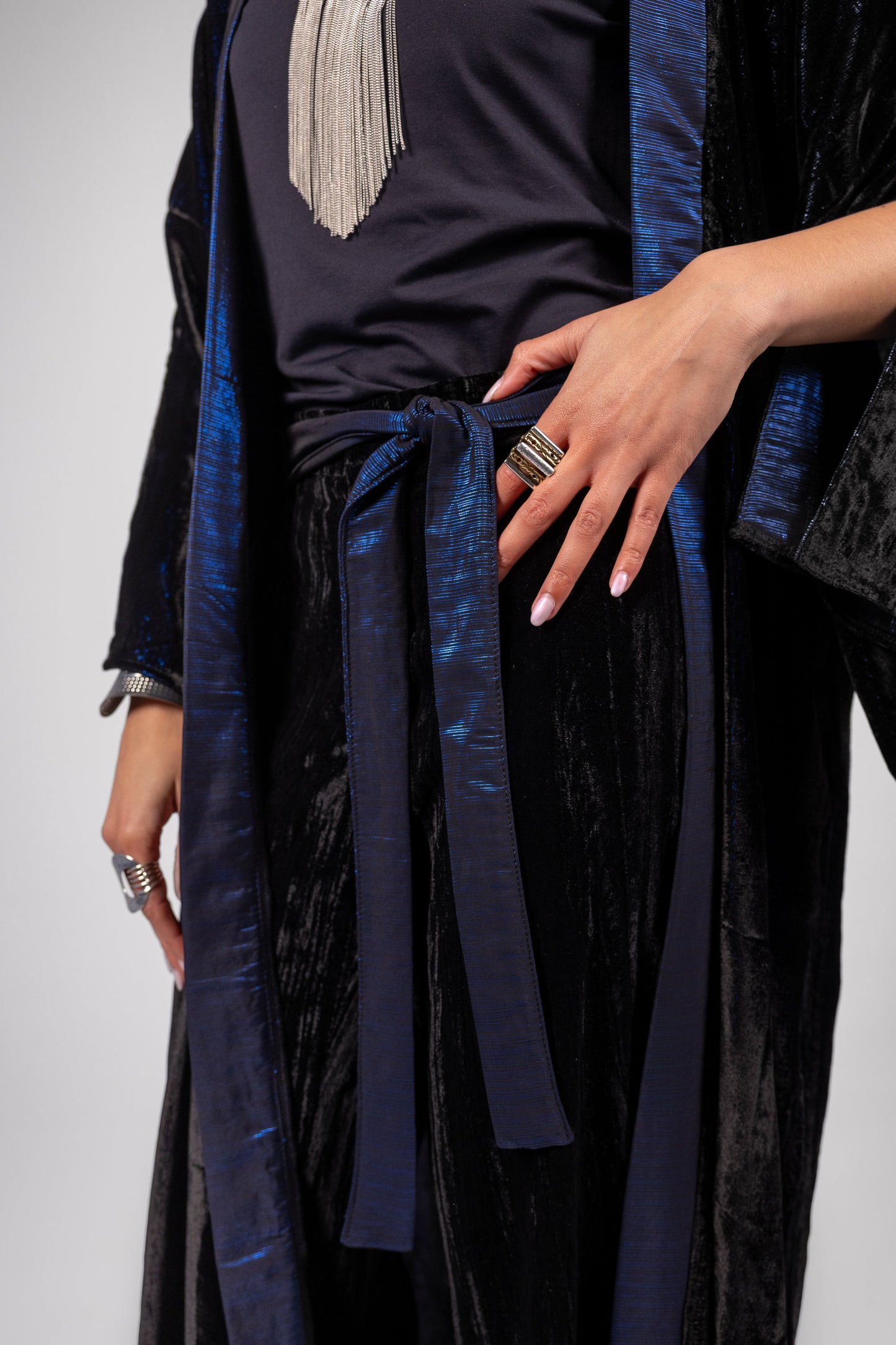 Anoud Kaftan -Black in Blue