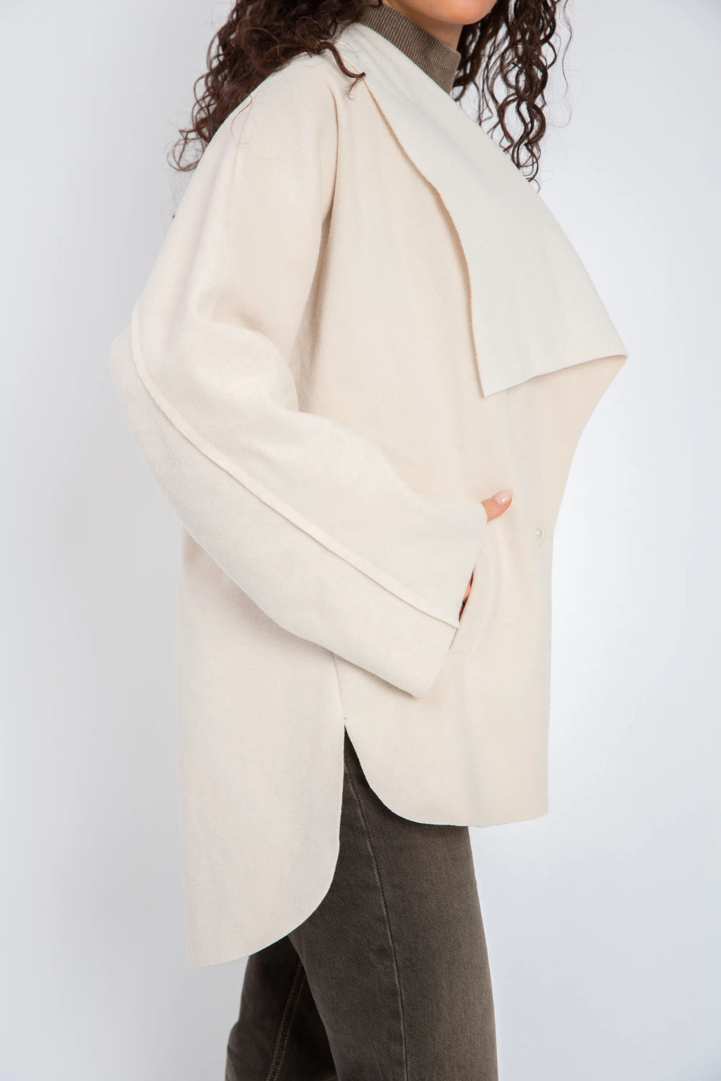 Supreme Jacket -Beige